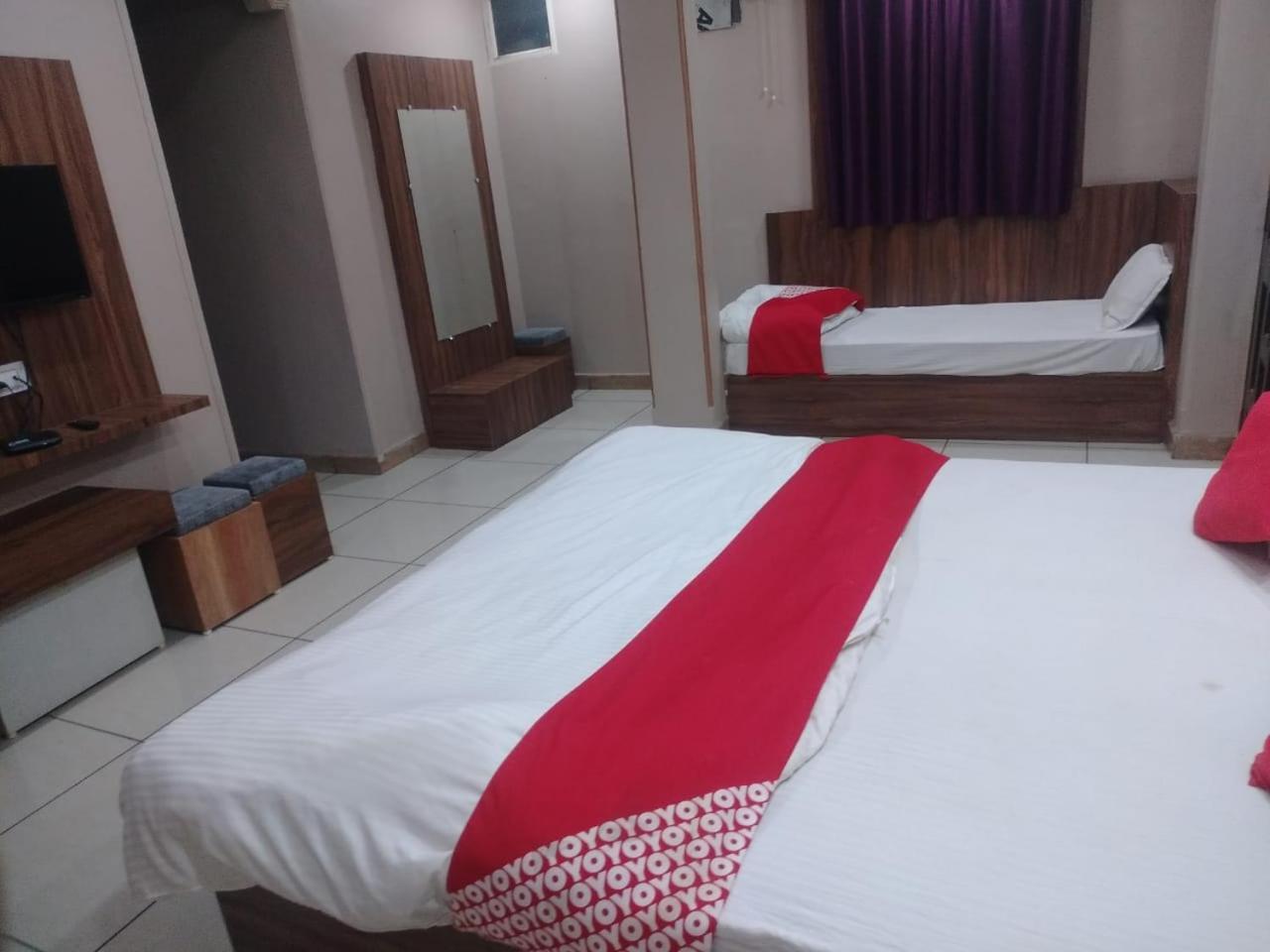 Hotel Grand Stay Bhopal Bagian luar foto